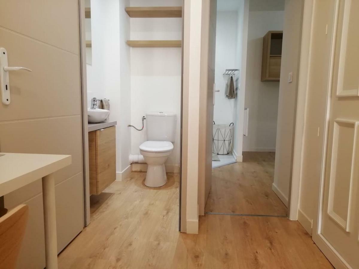Ferienwohnung Charmant T2 Dans Le Vieux Centre De La Valette Du Var Exterior foto